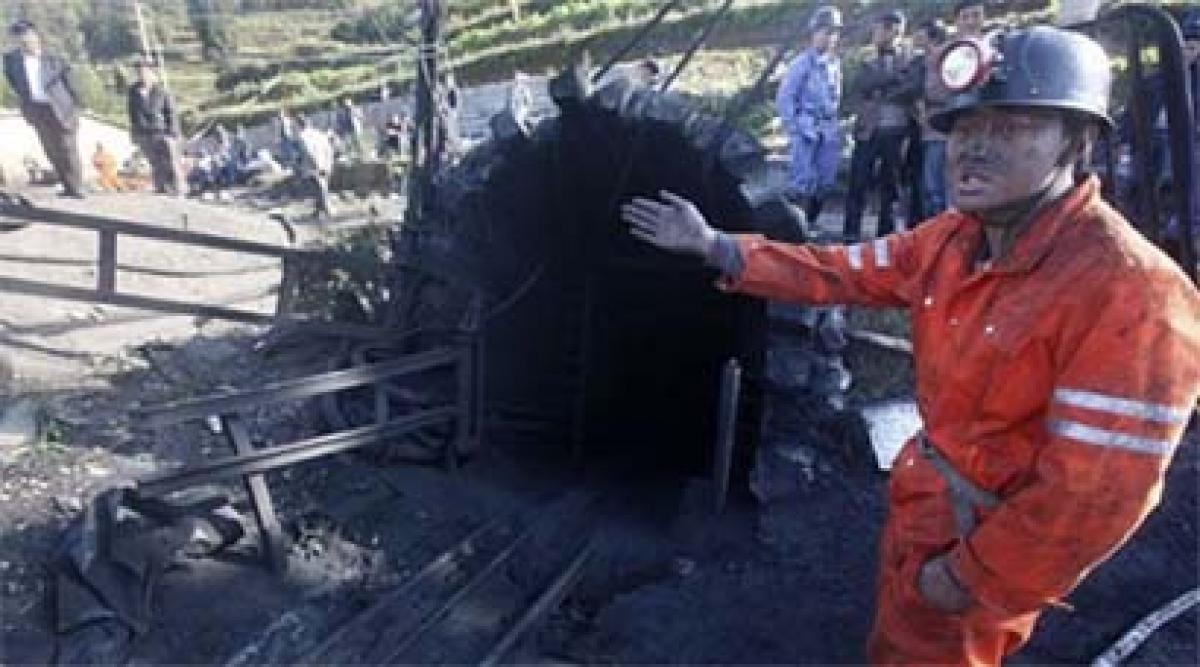 Coal gas outburst kills 12 in China mine